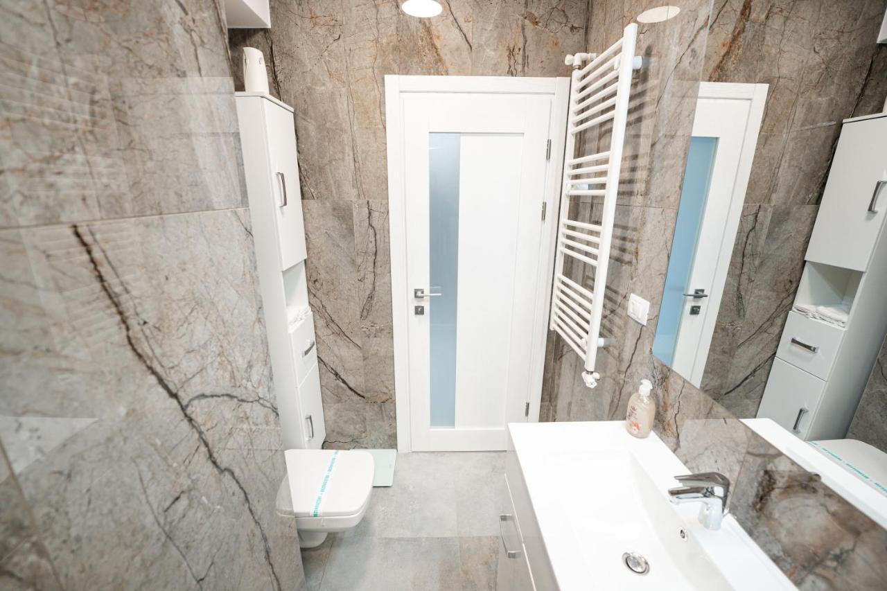 Altheda Living Zamca Appartement Suceava Buitenkant foto